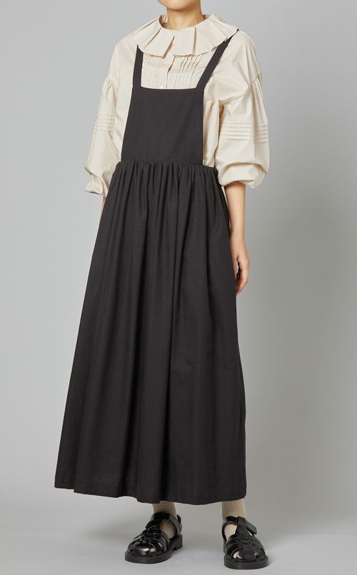 プリーツカラーブラウス