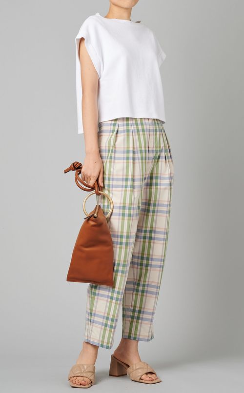 レザー三角バッグ