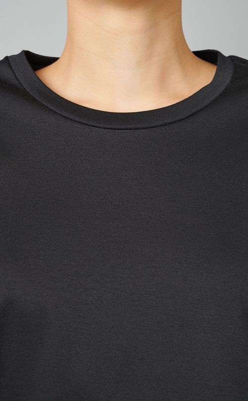 パールペプラムTシャツ