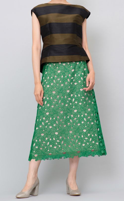 コードレースAラインスカート