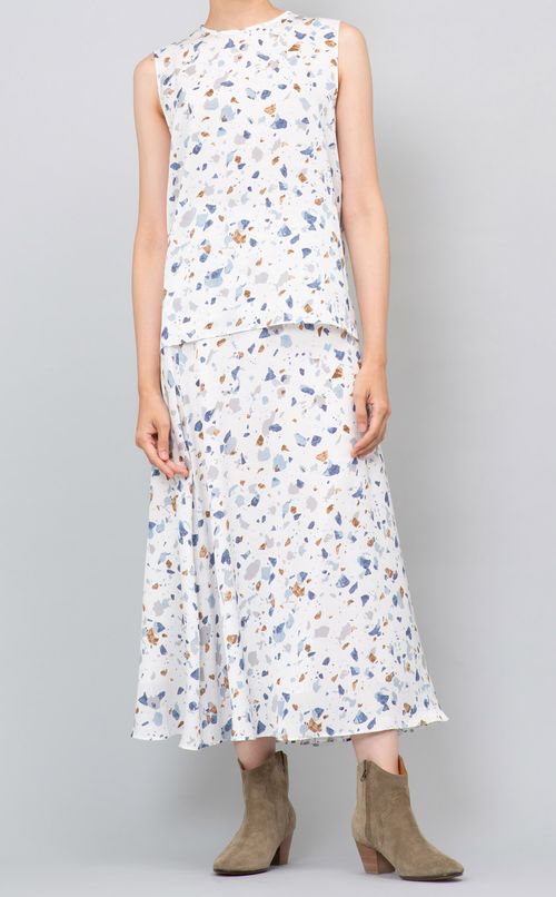 ノースリーブプルオーバーブラウス