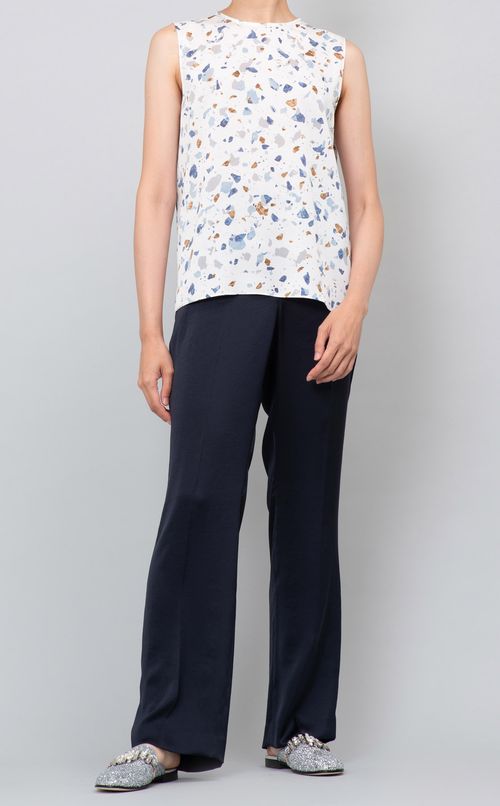 ノースリーブプルオーバーブラウス