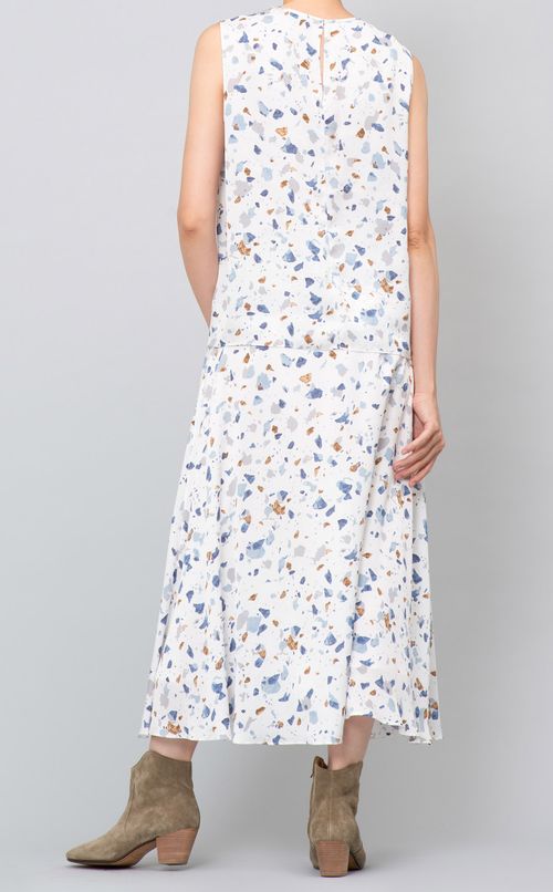 ボリュームフレアロングスカート