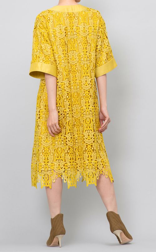 キーネックレースフレアワンピース