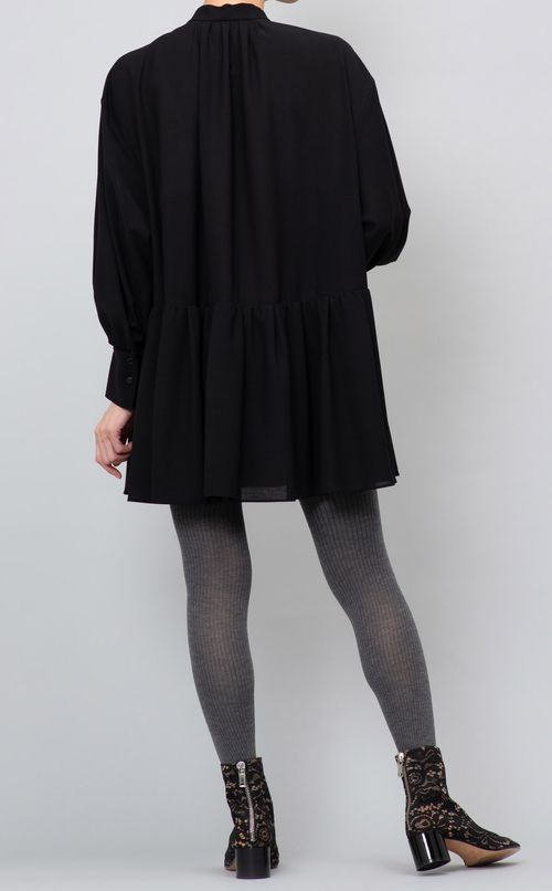 バンドカラーティアードブラウス