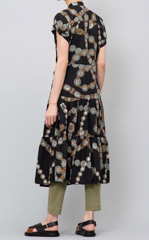 スタンドカラープリントワンピース