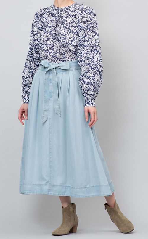 ベルト付フレアスカート