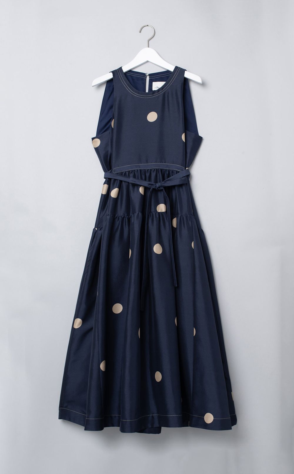 ドットプリントマキシ丈ワンピース