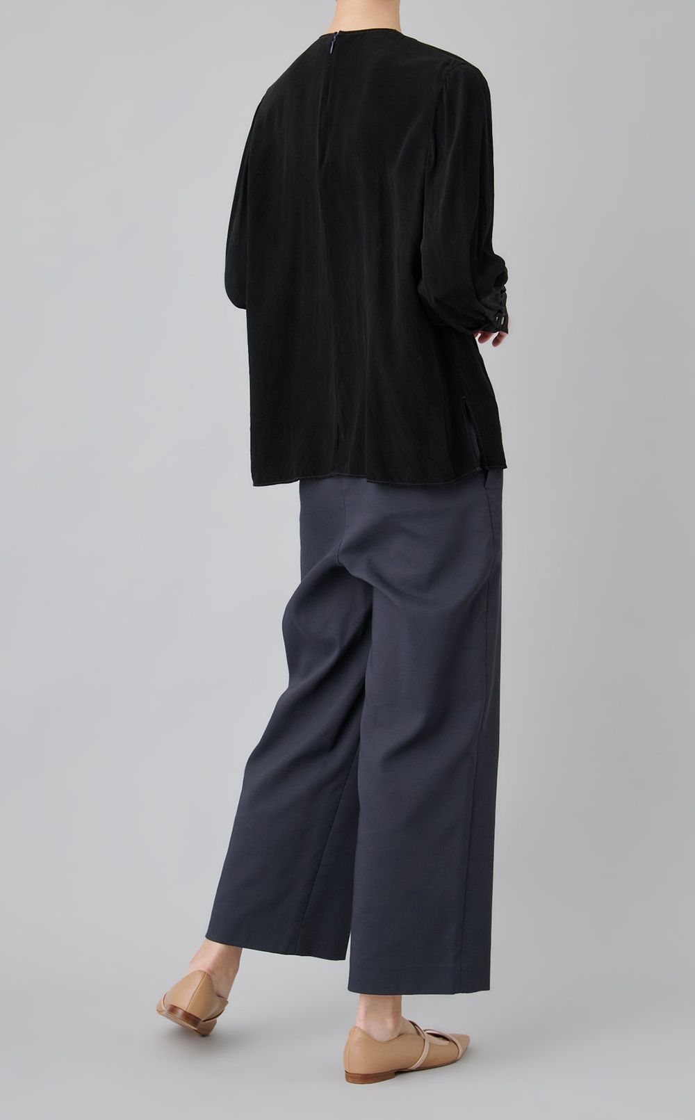 【reADdress】クルーネックブラウス