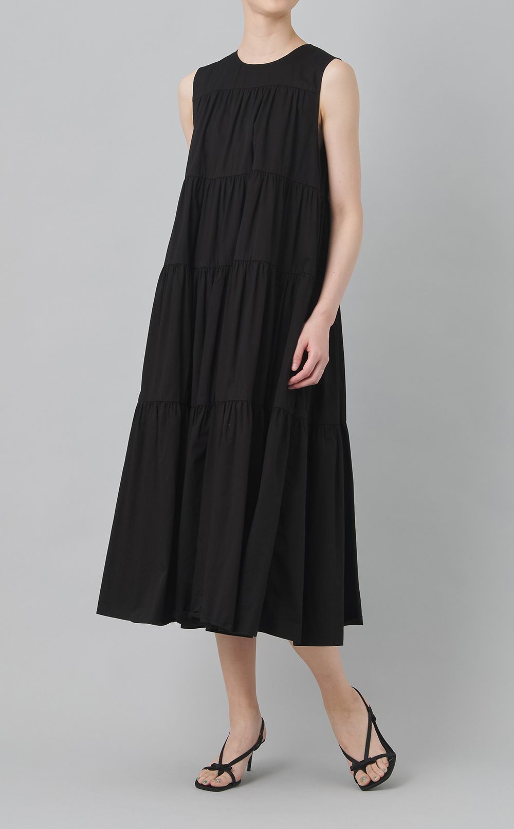 【reADdress】ノースリーブティアードワンピース