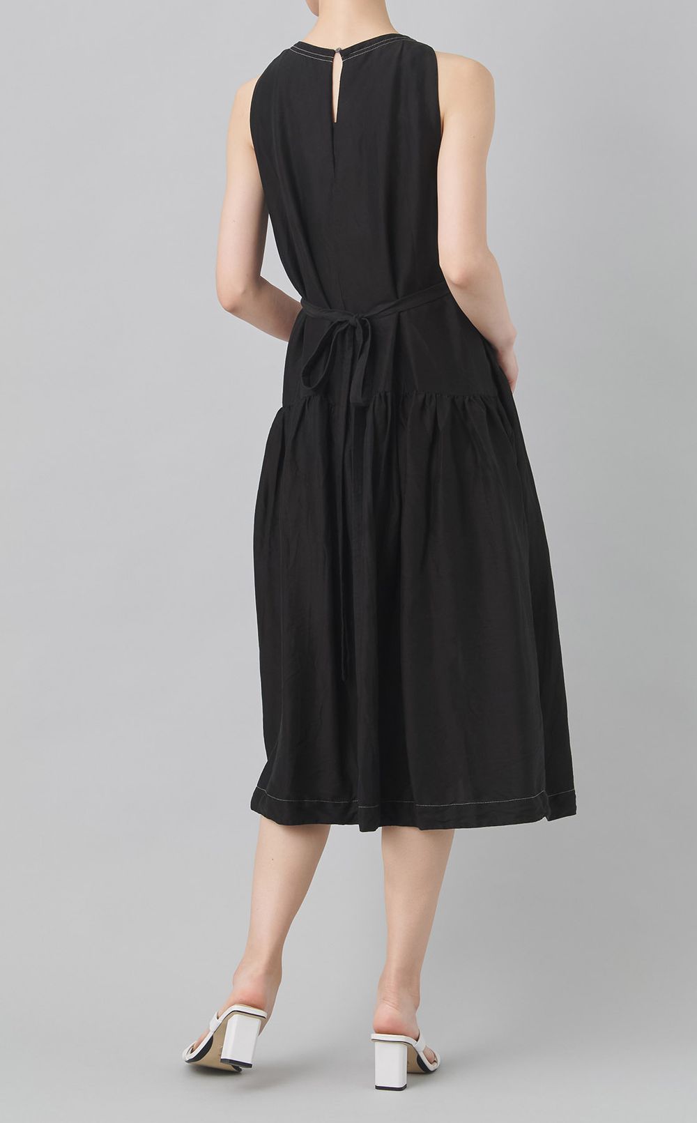 【reADdress】ノースリーブギャザーワンピース