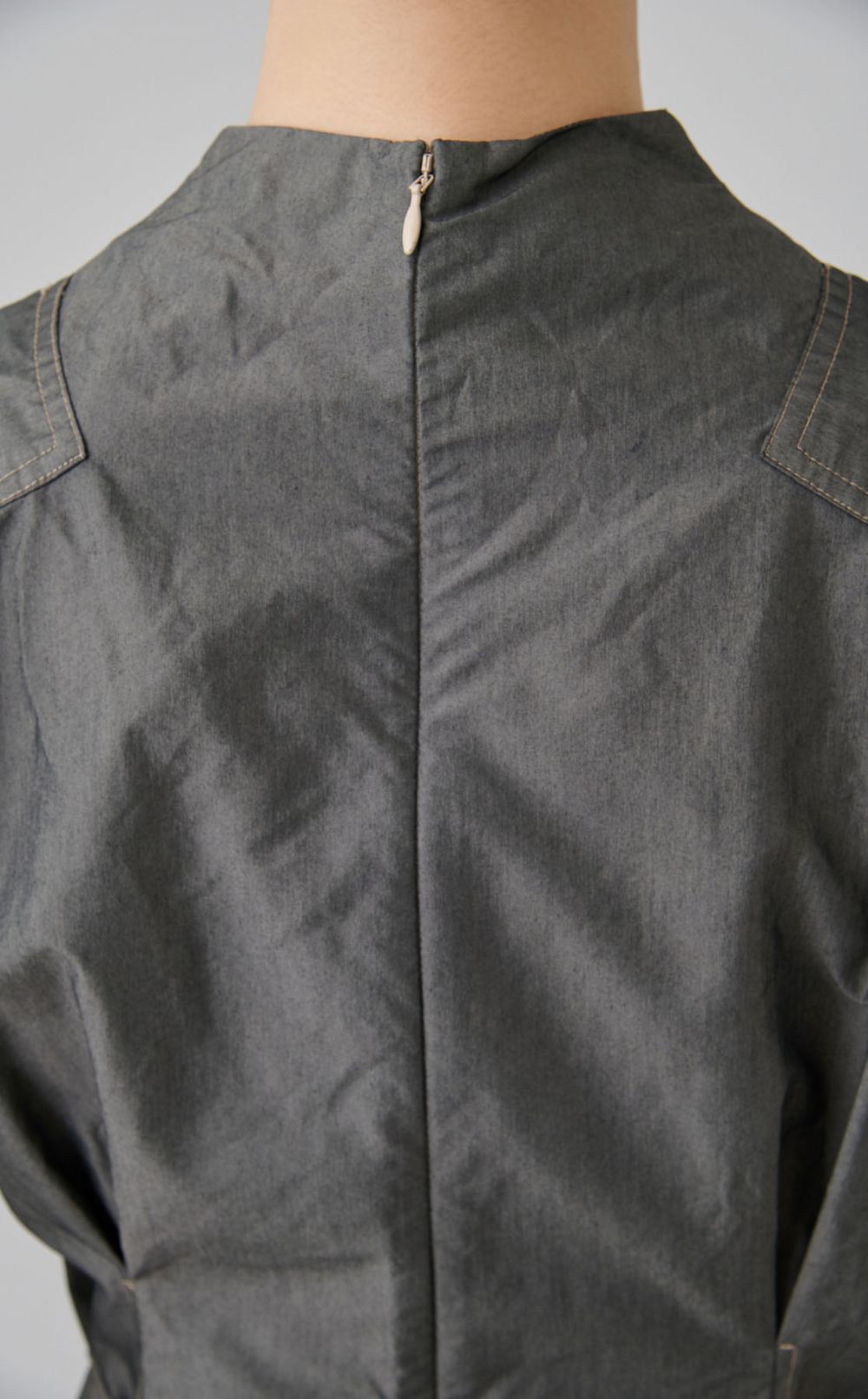 【reADdress】ギャザースリーブサイドタイブラウス