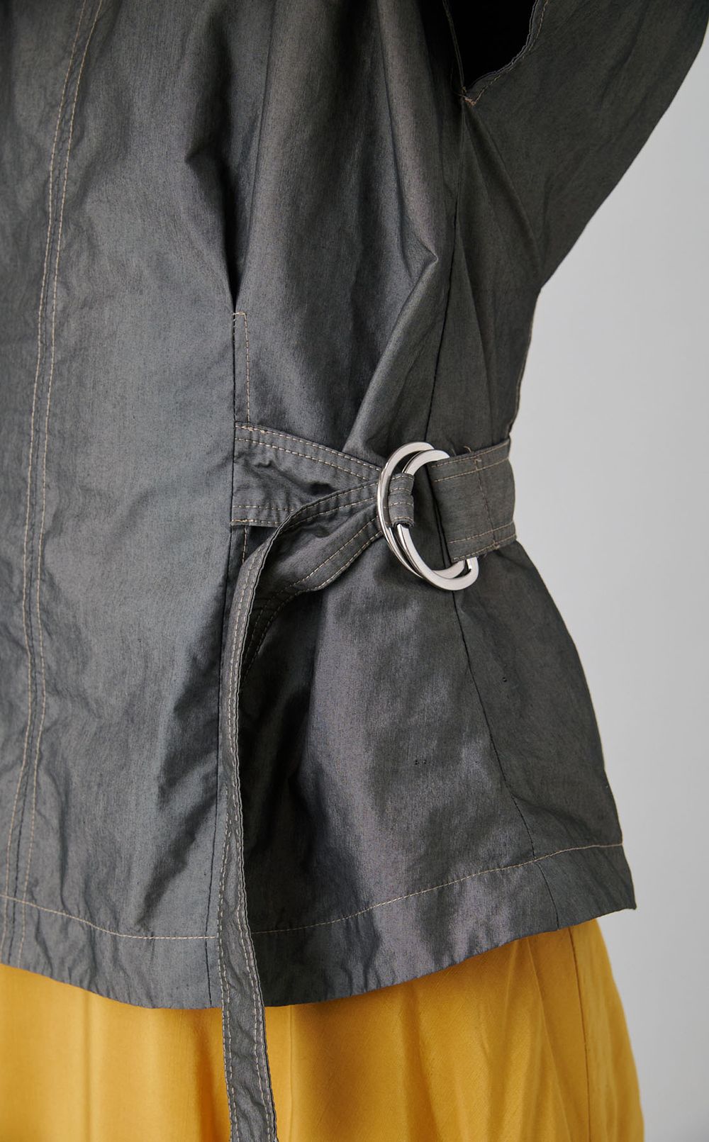 【reADdress】ギャザースリーブサイドタイブラウス