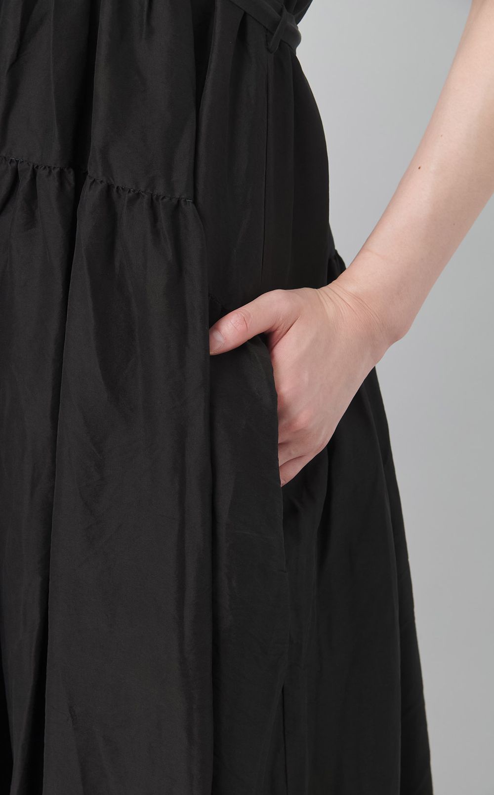 【reADdress】ノースリーブギャザーワンピース