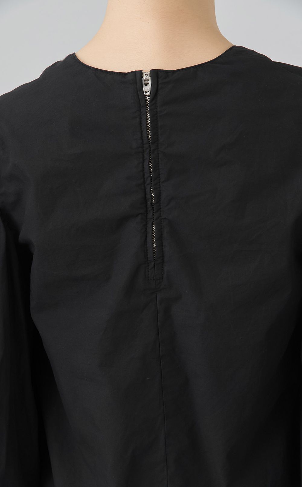 【reADdress】パフスリーブプルオーバー