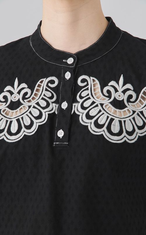 【reADdress】エンブロイダリープルオーバーブラウス