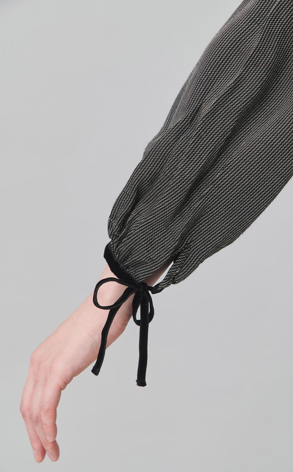 【reADdress】千鳥格子リボンブラウス