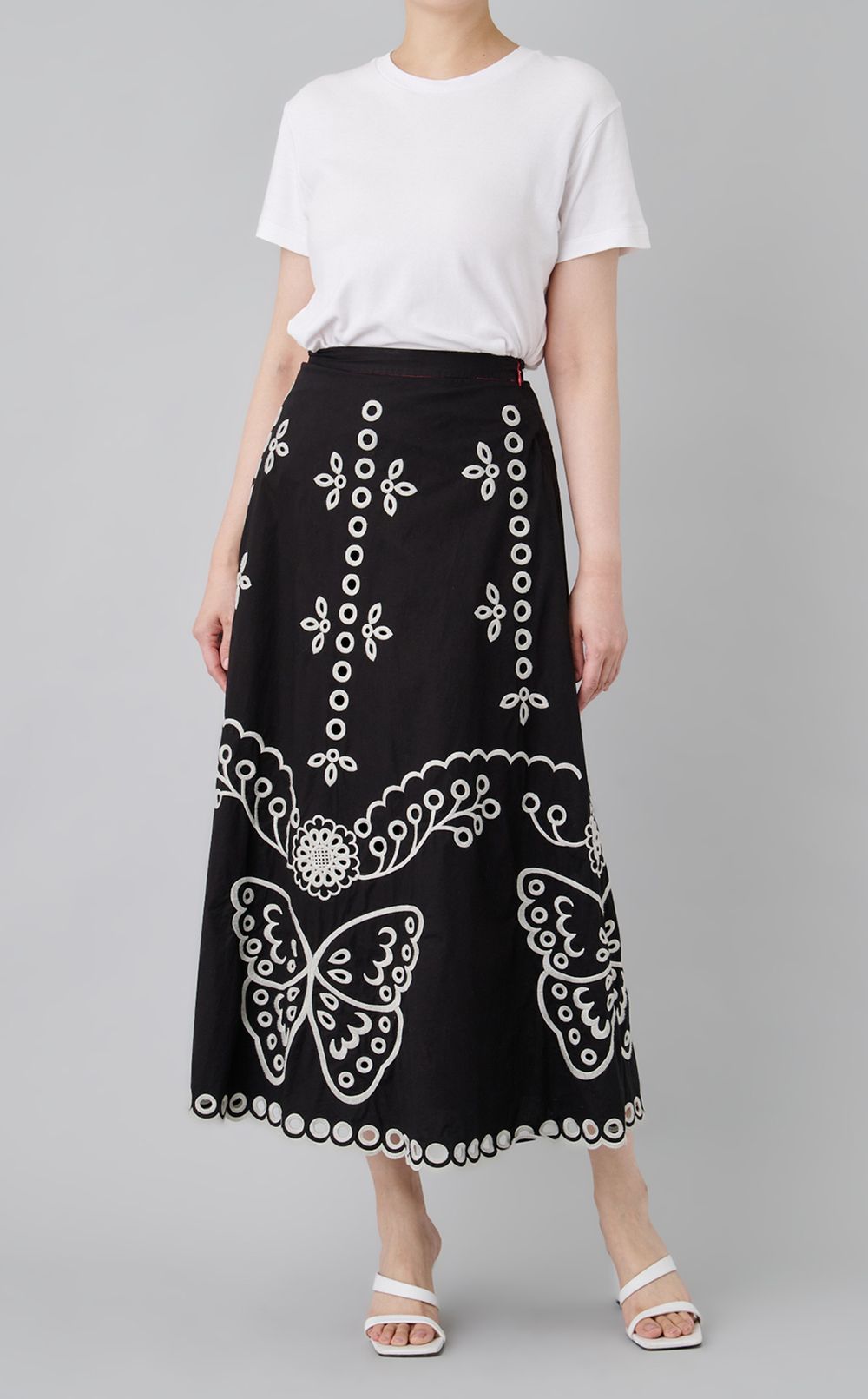 【reADdress】カット刺繍フレアスカート