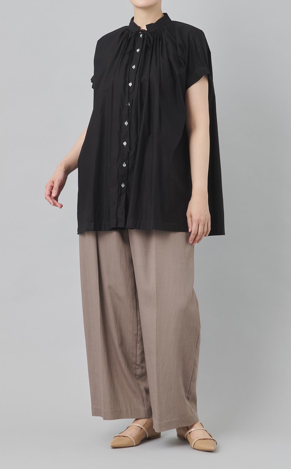 【reADdress】フロントタックシャツ