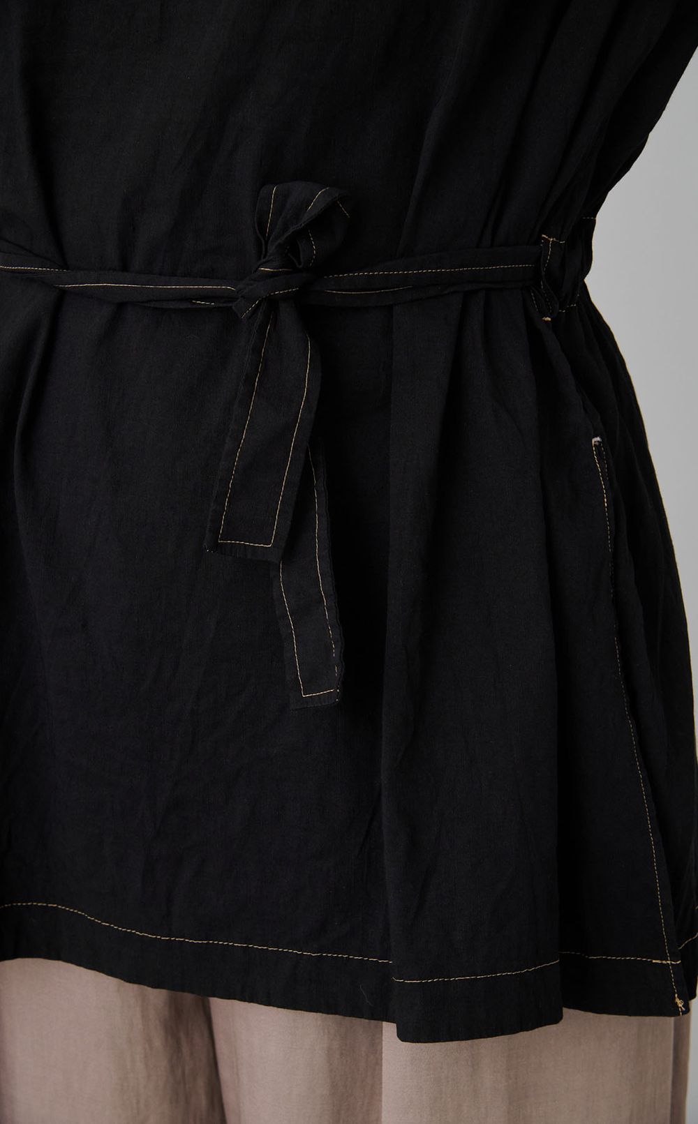 【reADdress】サイドスリットフレアブラウス