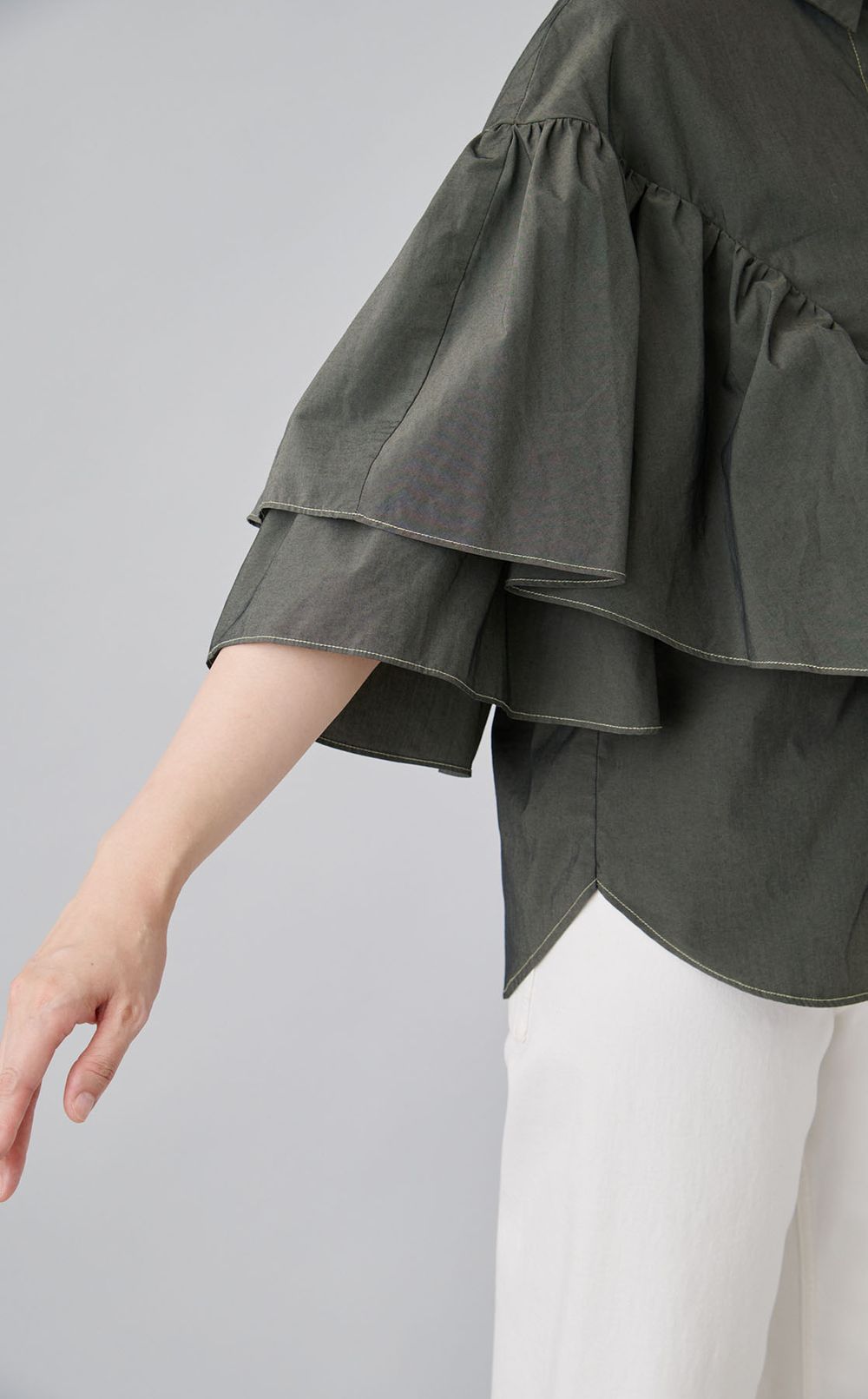 【reADdress】ギャザーフレアスリーブブラウス