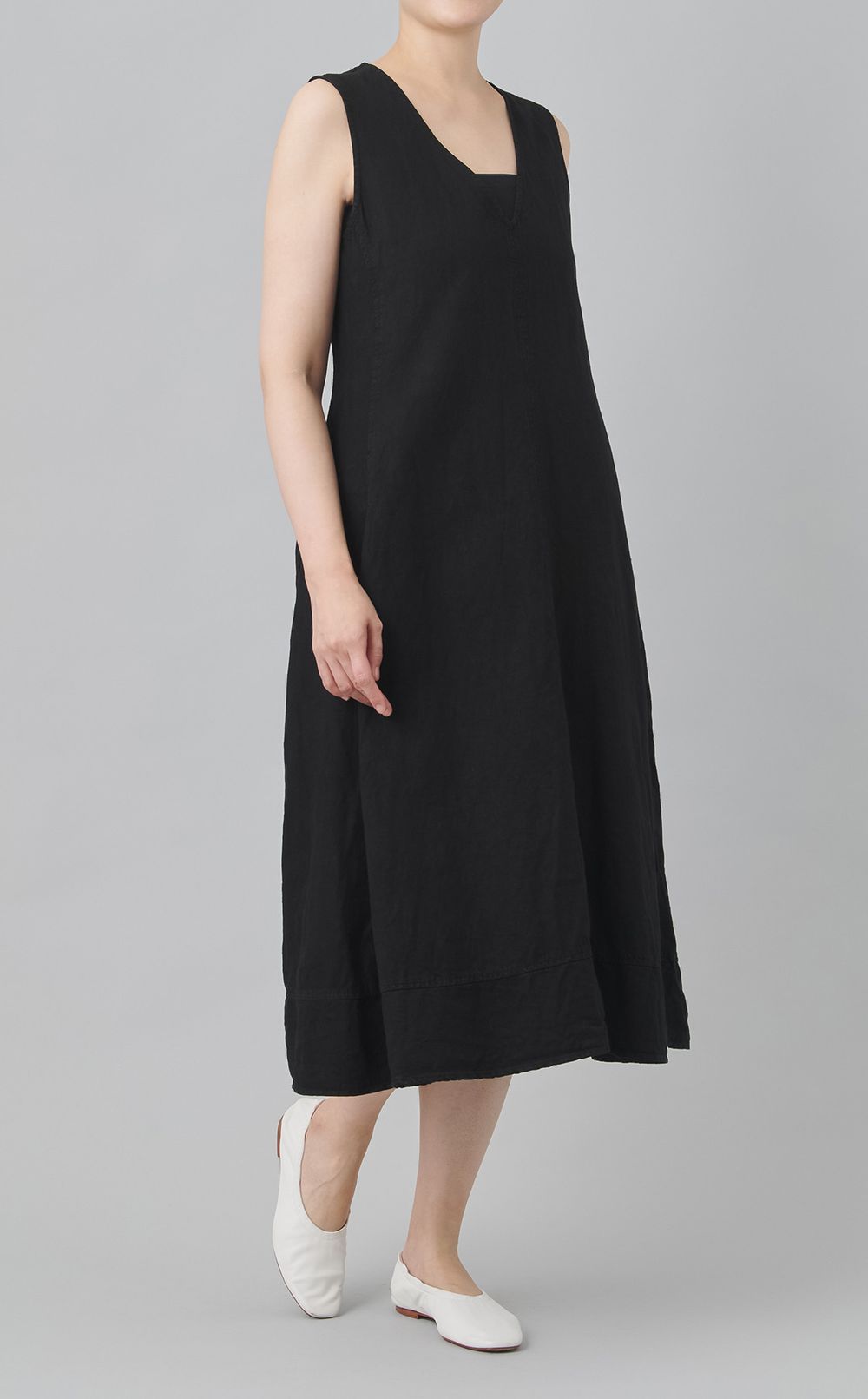 【reADdress】Vネックリネンノースリーブワンピース