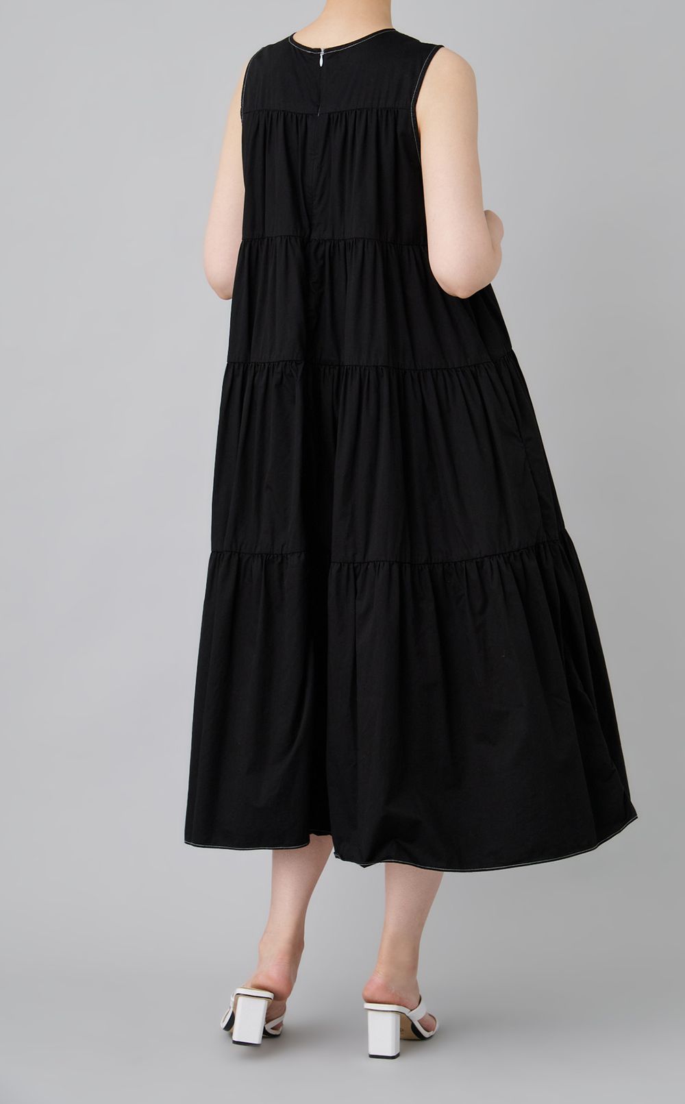 【reADdress】ノースリーブティアードワンピース