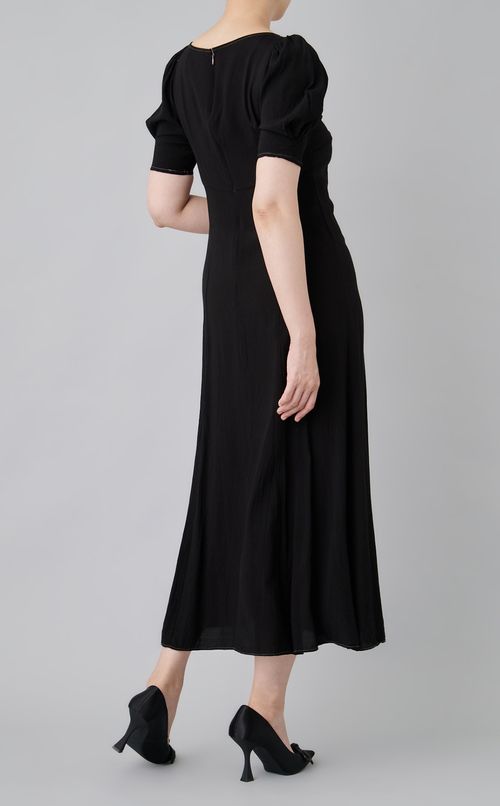 【reADdress】ラインフラワースリーブタックワンピース