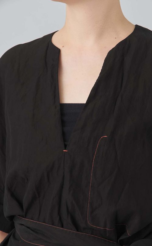 【reADdress】ベルト付Vネックブラウス