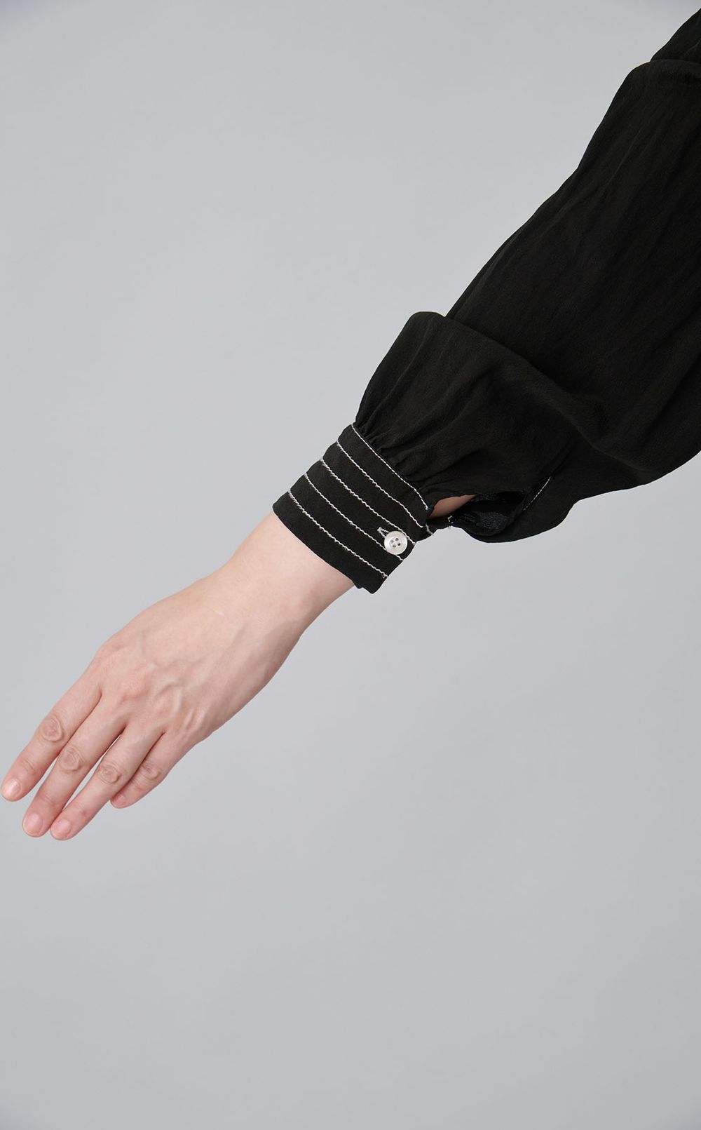 【reADdress】シルクボウタイブラウス