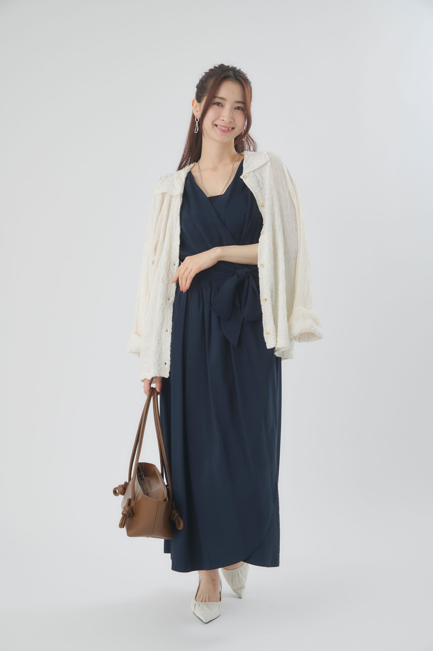 9月下旬におすすめのワンピース×カーディガン