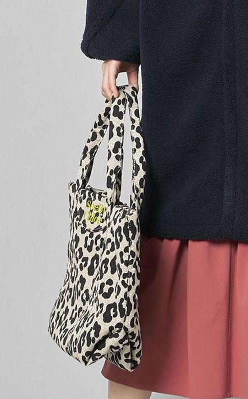 LAETIZAプリントトートバッグ