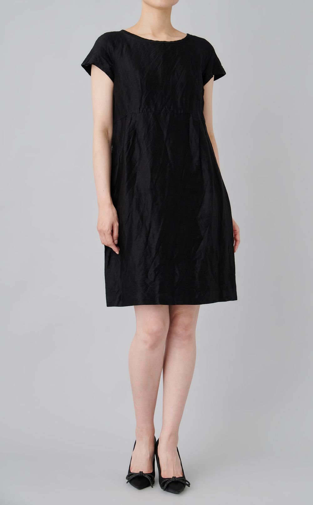 【reADdress】リネン混クルーネックワンピース