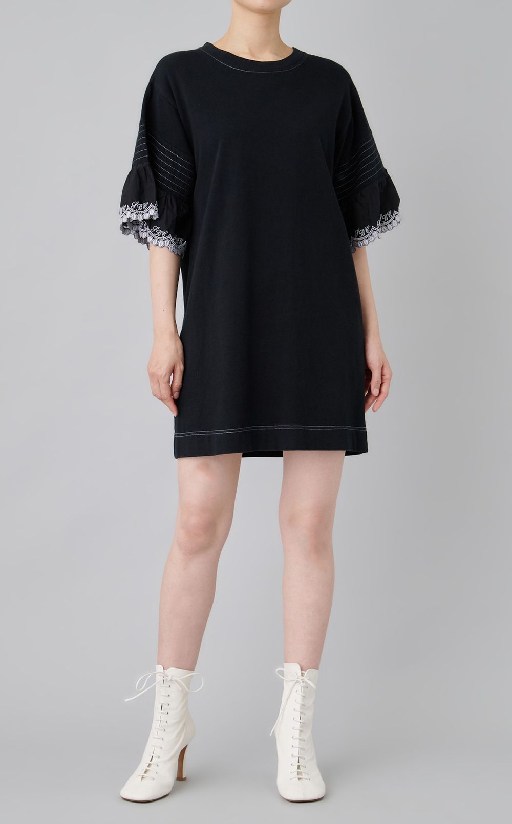 【reADdress】刺繍レースコットンワンピース