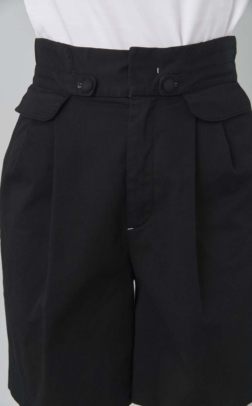 【reADdress】タックデザインショートパンツ