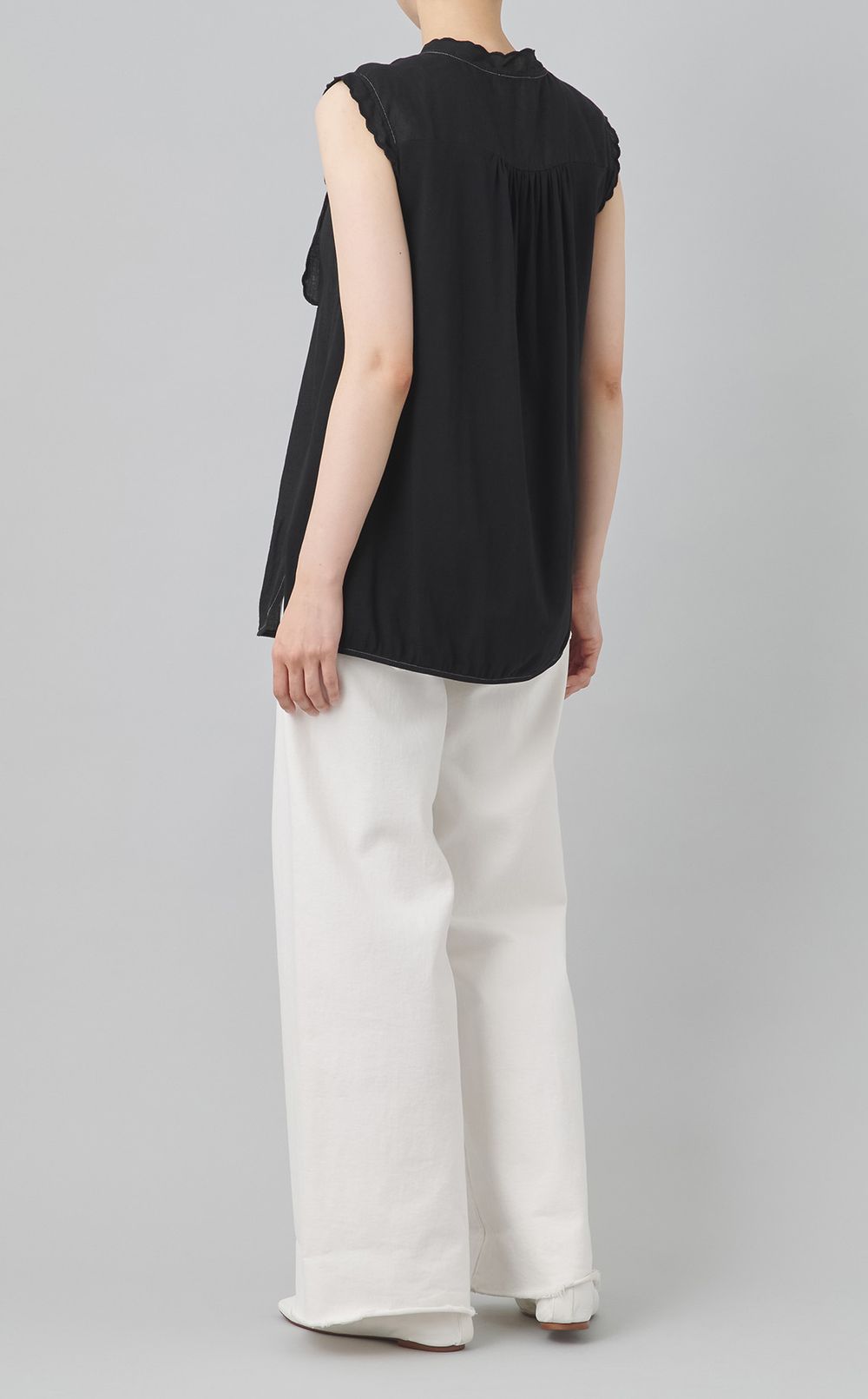 【reADdress】ノースリーブトリミングブラウス