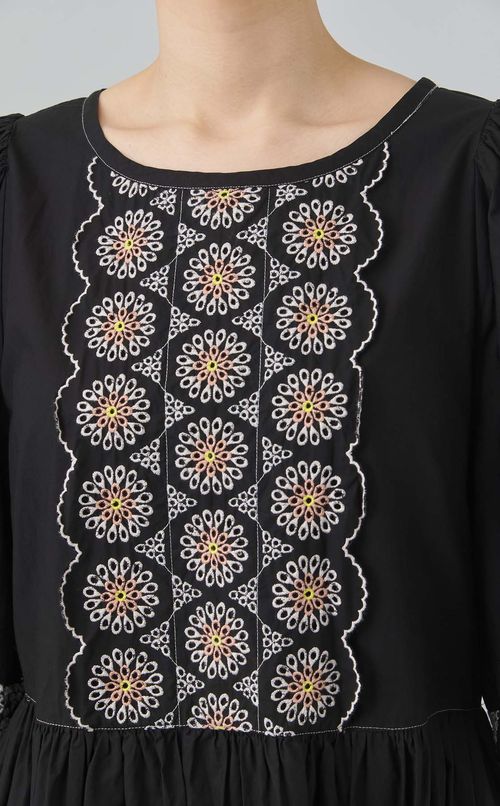 【reADdress】エンブロイダリーワンピース