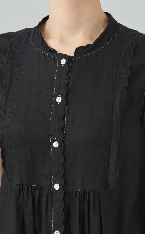 【reADdress】ノースリーブトリミングブラウス