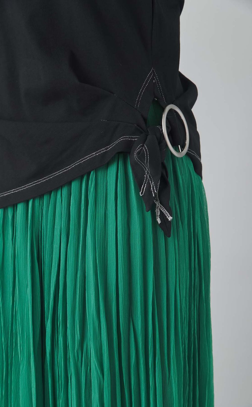 【reADdress】リングベルトTシャツ