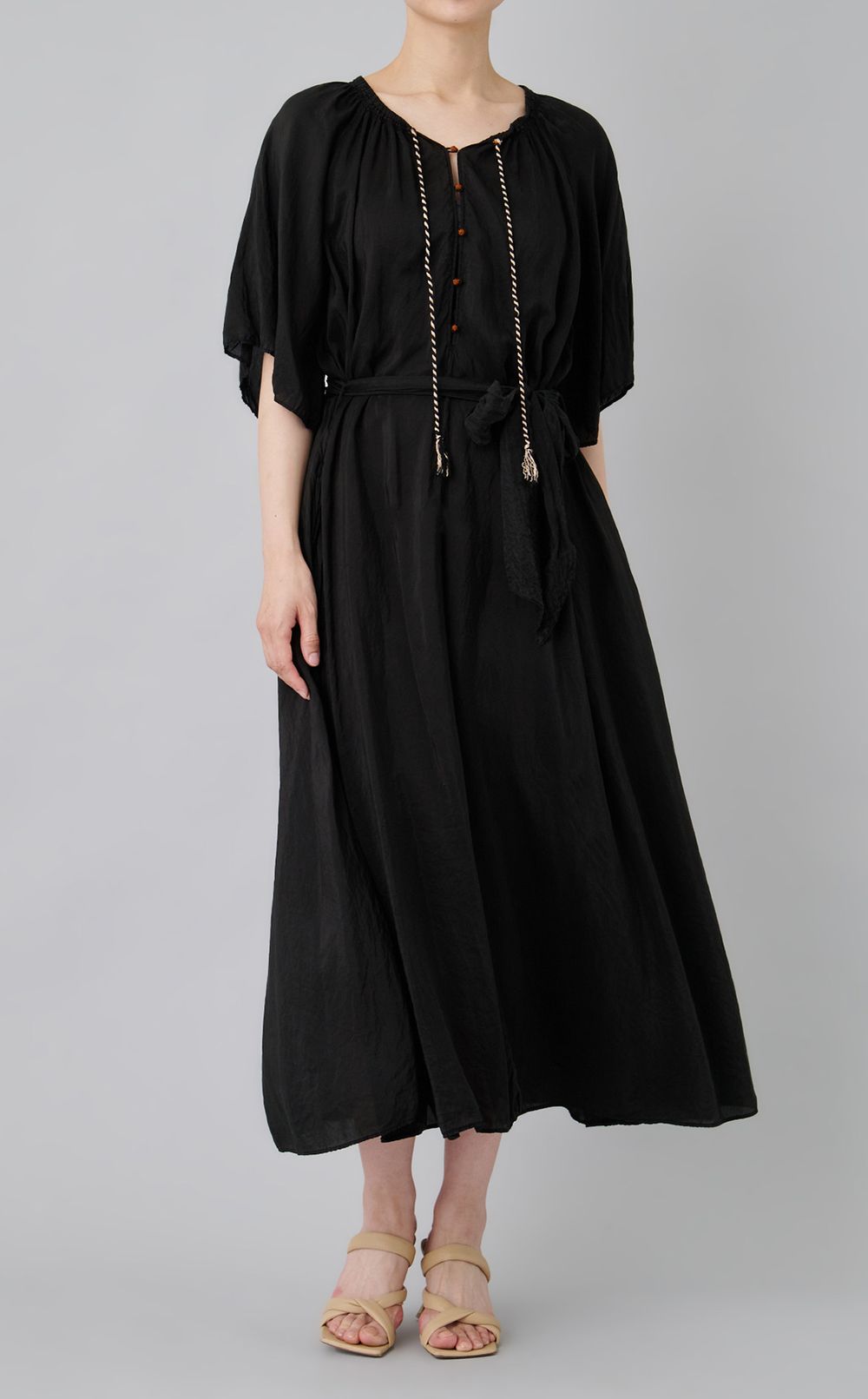 【reADdress】ラウンドネックロングワンピース