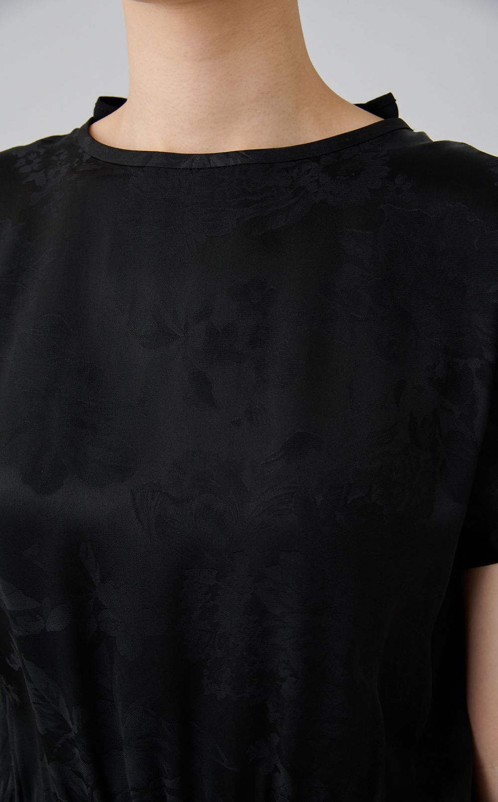 フラワージャガードブラウス