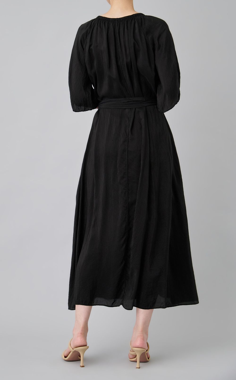 【reADdress】ラウンドネックロングワンピース