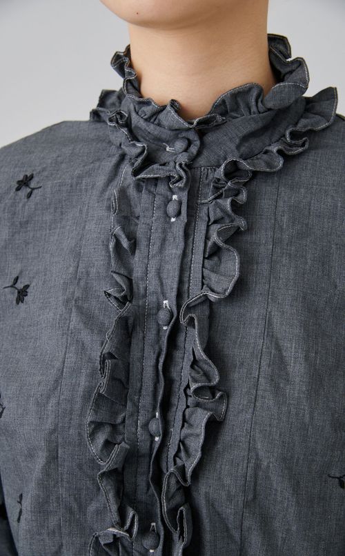 【reADdress】フラワープリントフリルデザインシャツ