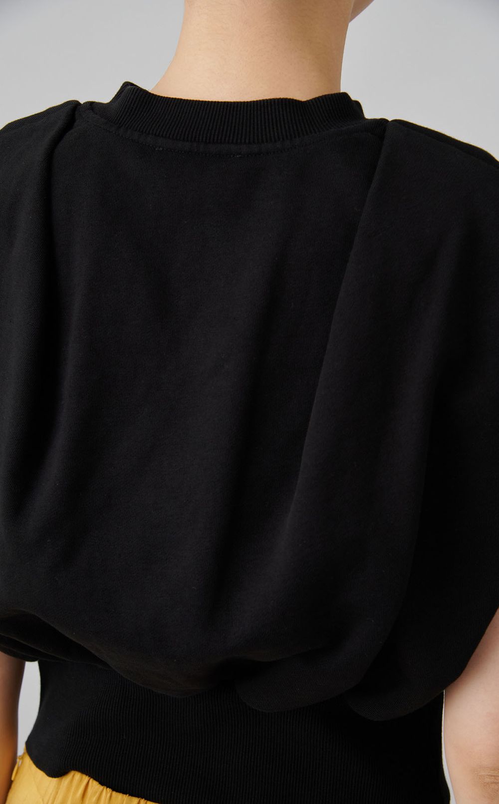 【reADdress】フレンチスリーブキーネックプルオーバー