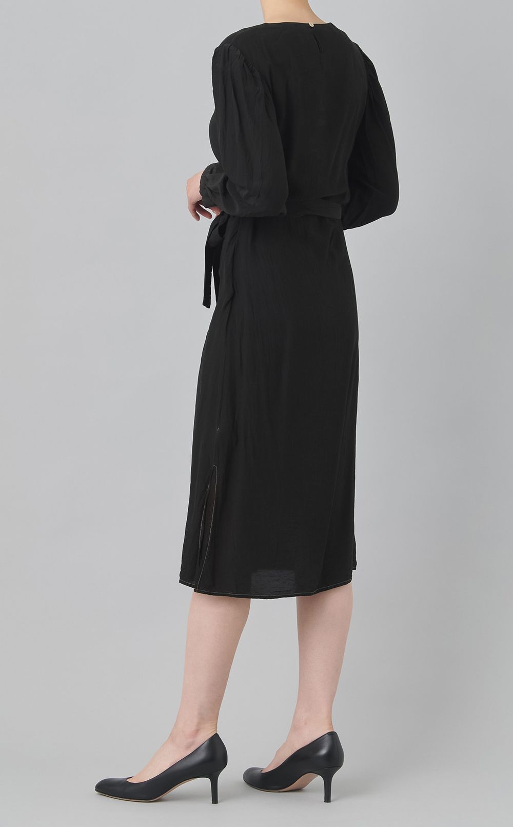 【reADdress】ベルテッドミディワンピース