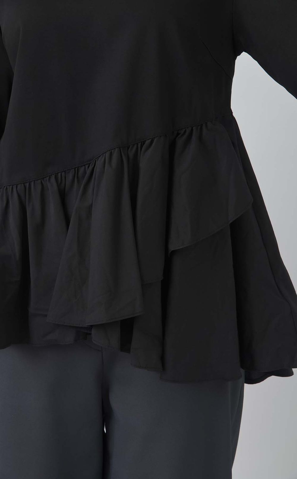 【reADdress】コンビフリルプルオーバーカットソー