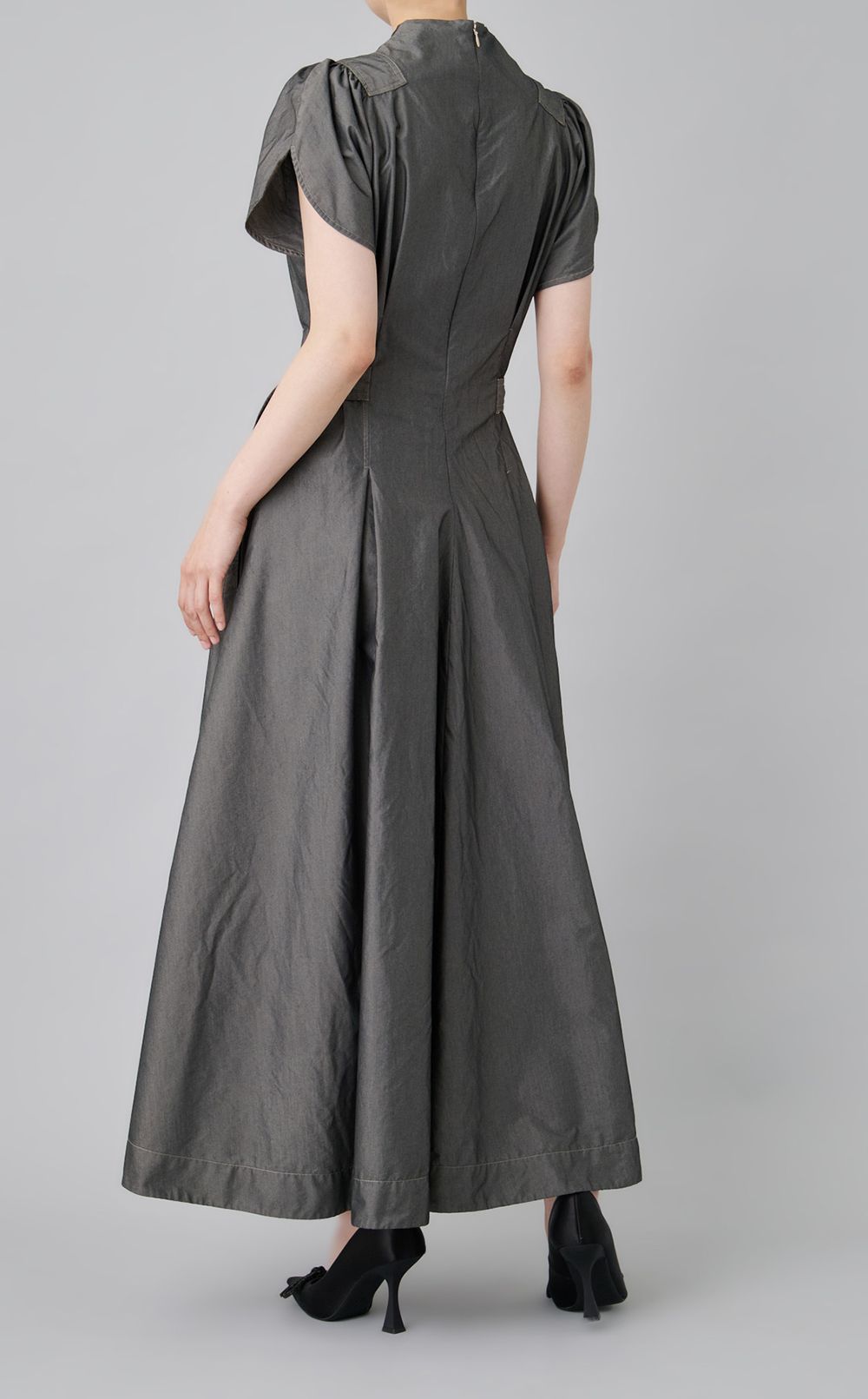 【reADdress】ギャザースリーブサイドタイワンピース