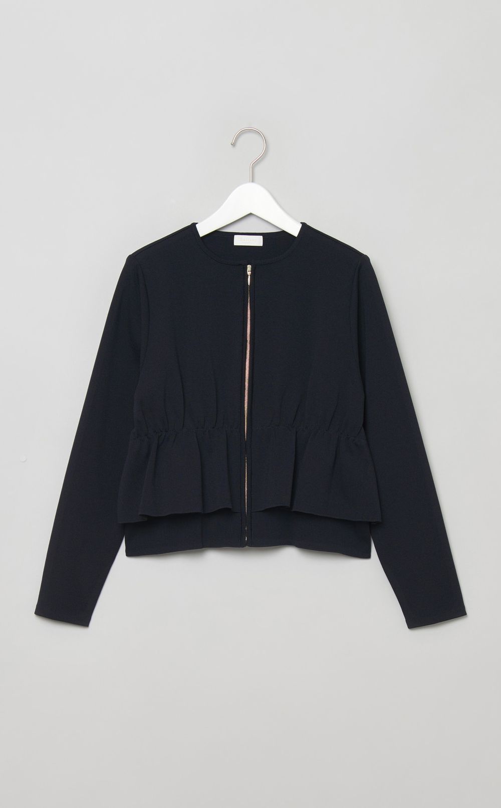 ミラノリブペプラムニットジャケット