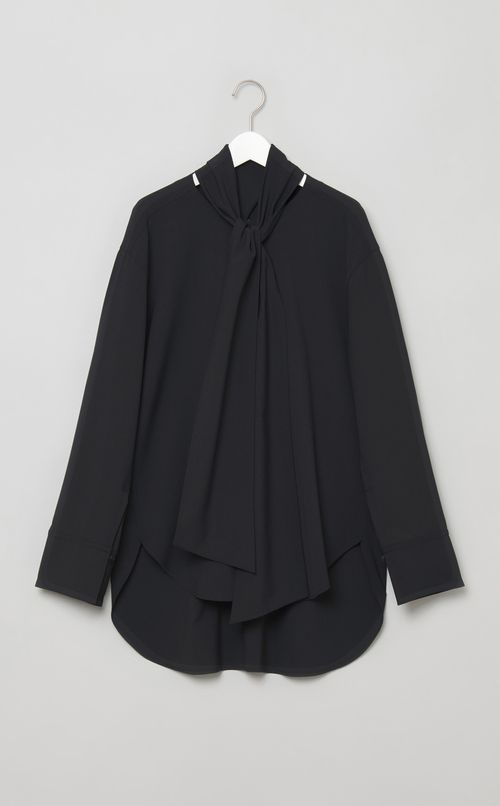 スカーフボウタイシャツ