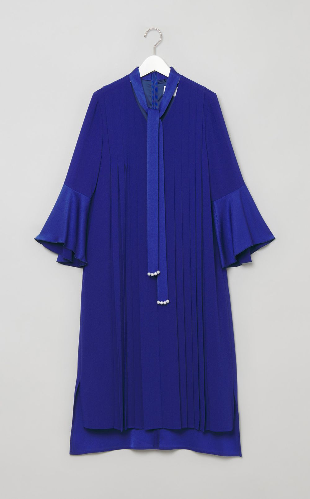 パールタイプリーツワンピース